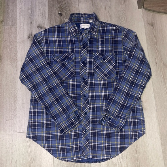 Super cool plaid soft lined with quilt flannel size large - Picture 1 of 3